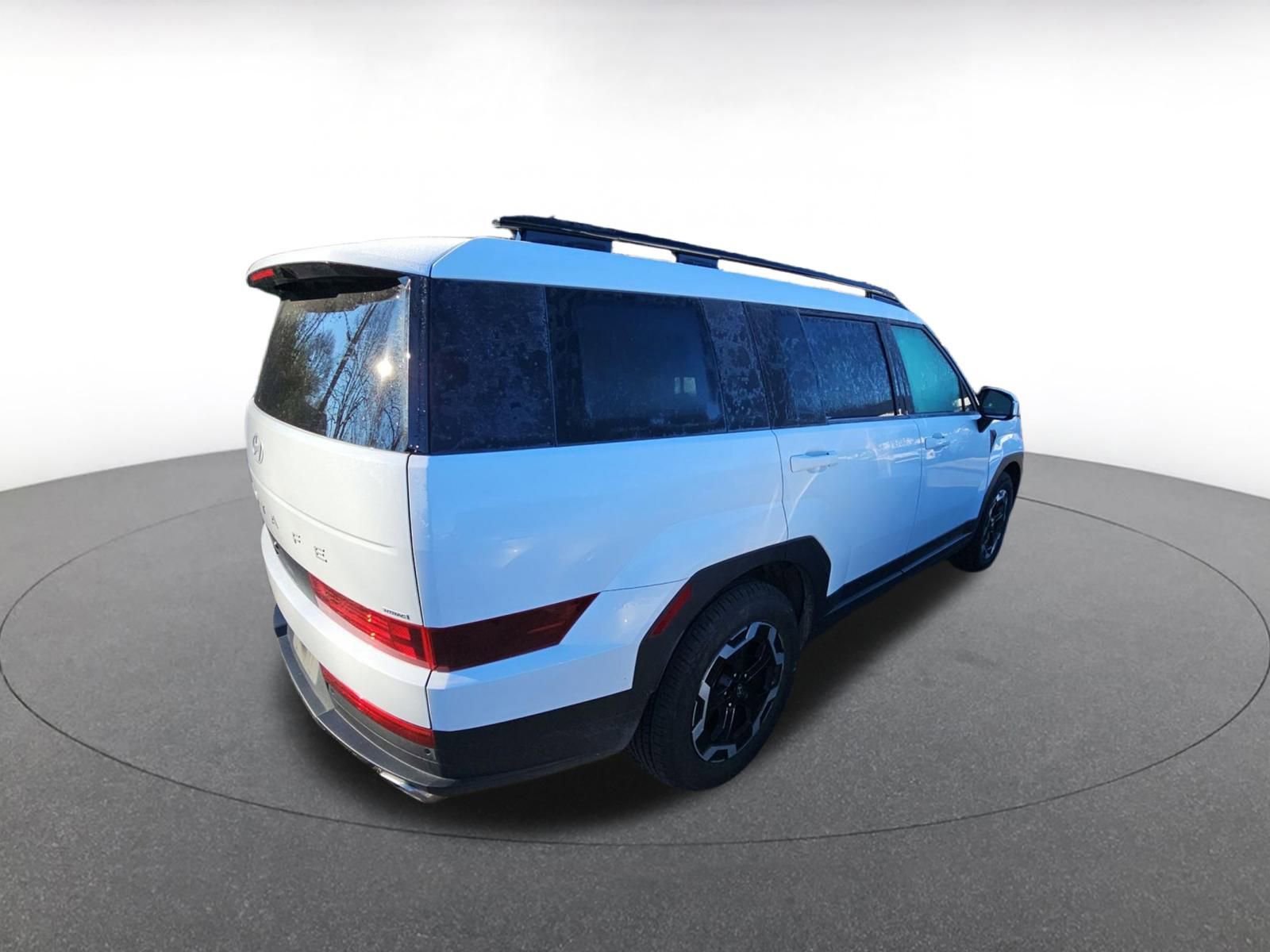 Used 2025 Hyundai Santa Fe SEL image 6