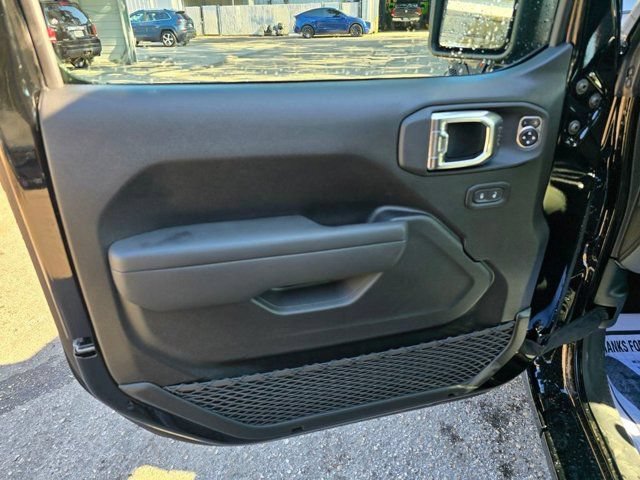 New 2025 Jeep Wrangler Unlimited Sport AWD/4WD image 12