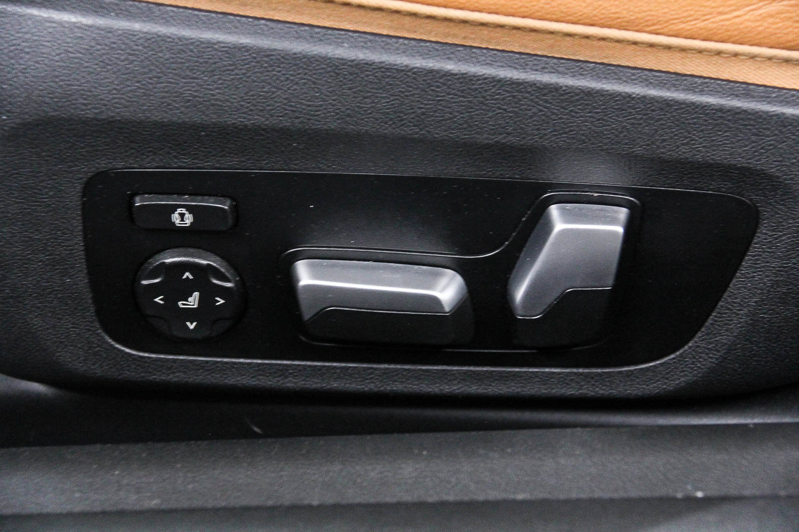 Used 2021 BMW 440i xDrive Coupe w/ Premium Package image 21