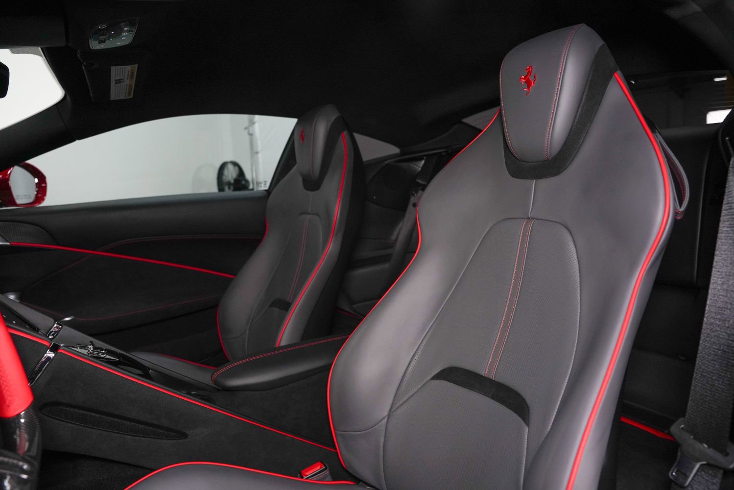 Used 2022 Ferrari Roma image 37