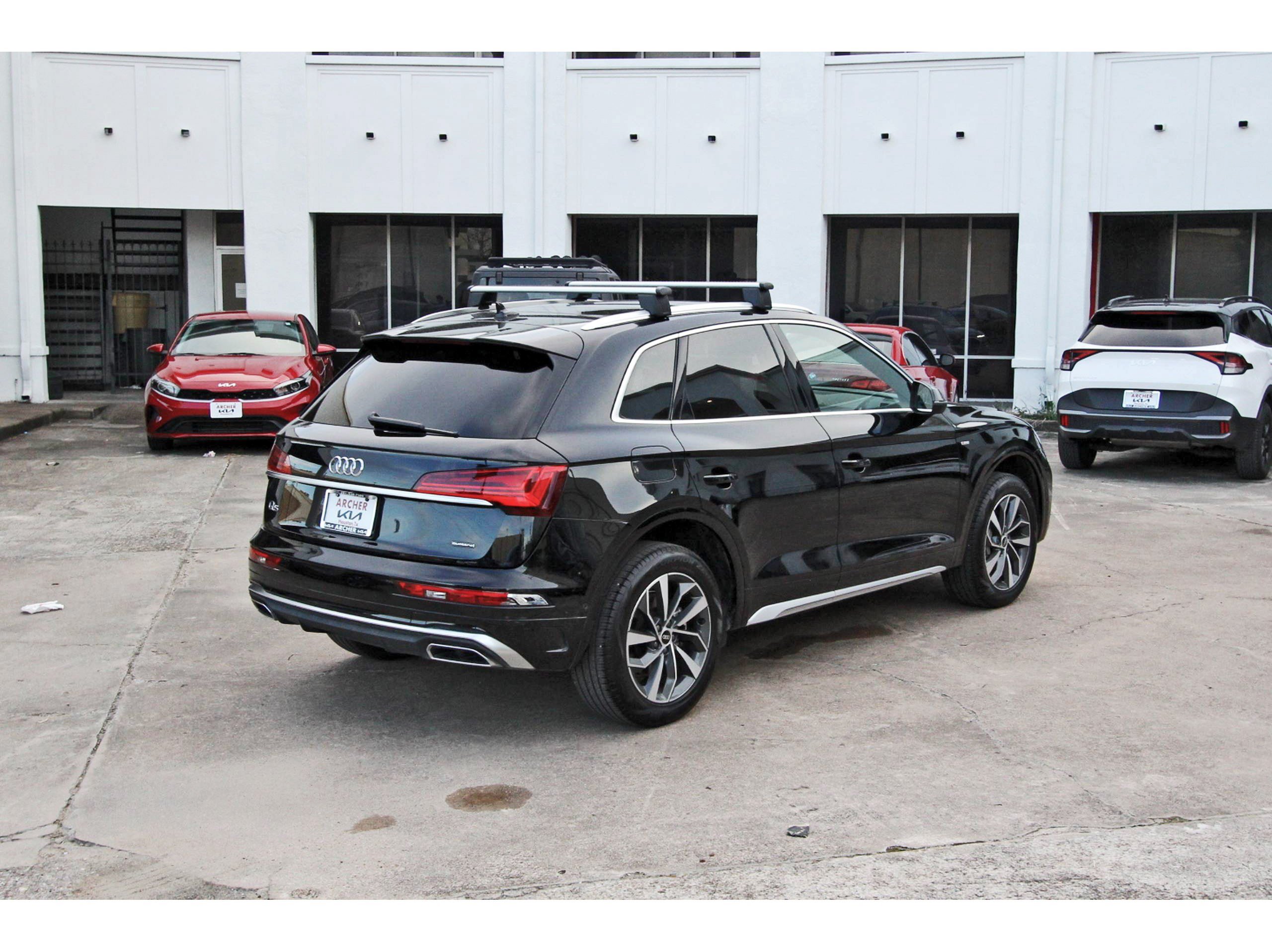 Used 2022 Audi Q5 2.0T Prestige w/ Prestige Package AWD/4WD image 7