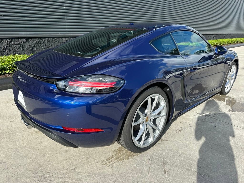 Certified 2025 Porsche 718 Cayman image 9