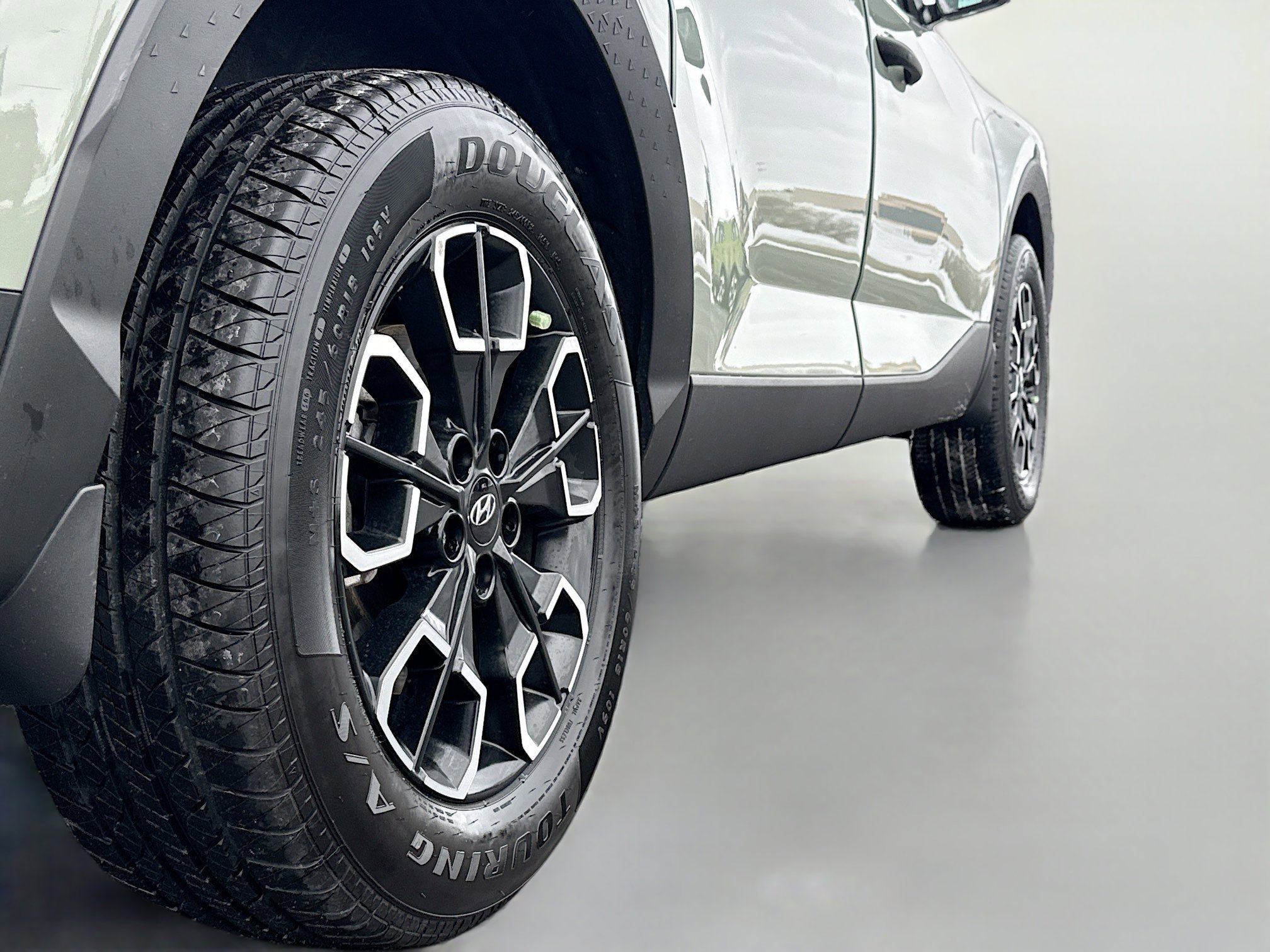 Certified 2023 Hyundai Santa Cruz SEL w/ Activity Package image 15