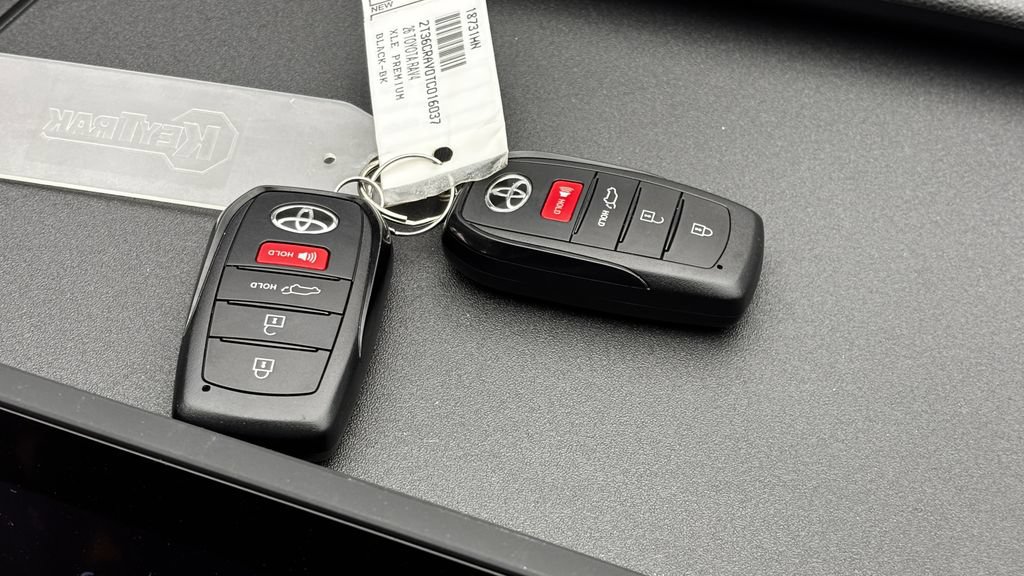 Used 2026 Toyota RAV4 XLE Premium w/ Weather Package AWD/4WD image 25