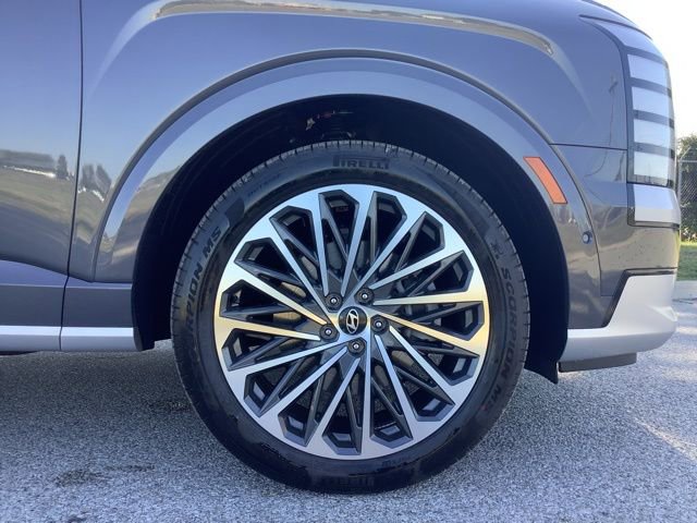 Certified 2026 Hyundai Palisade Calligraphy AWD/4WD image 42