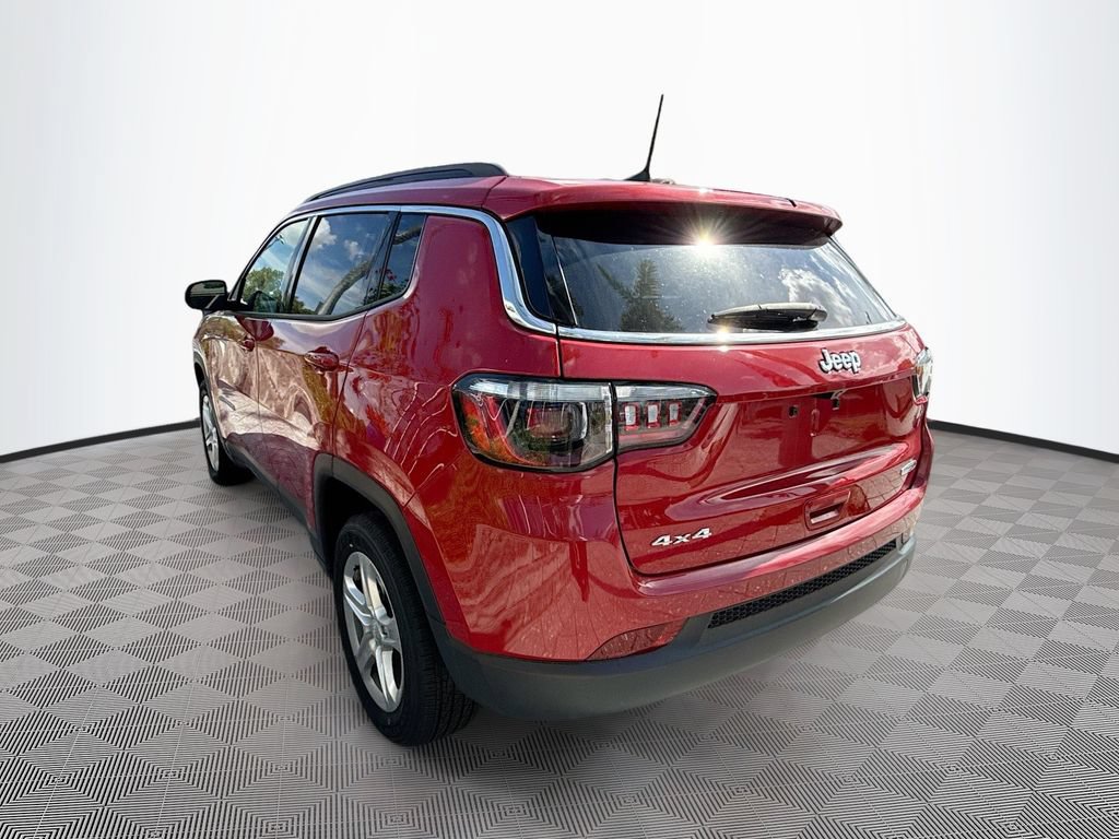 New 2023 Jeep Compass Latitude AWD/4WD image 5