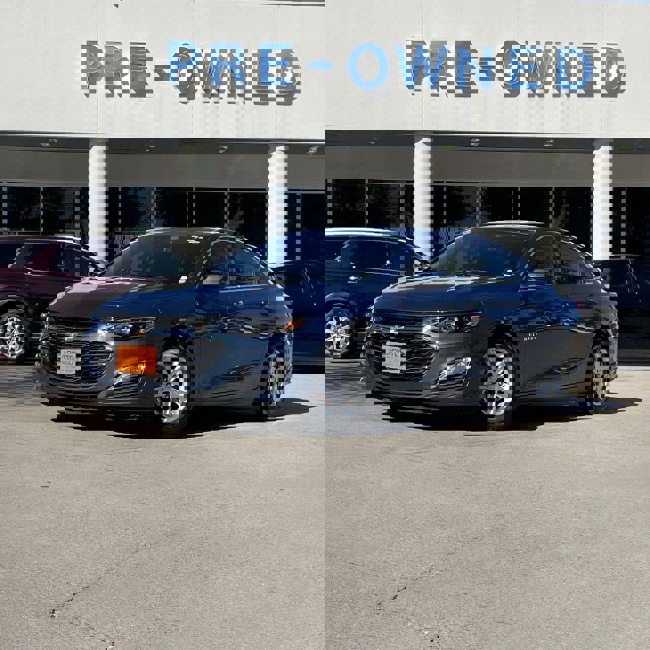 Used 2024 Chevrolet Malibu LS image 2