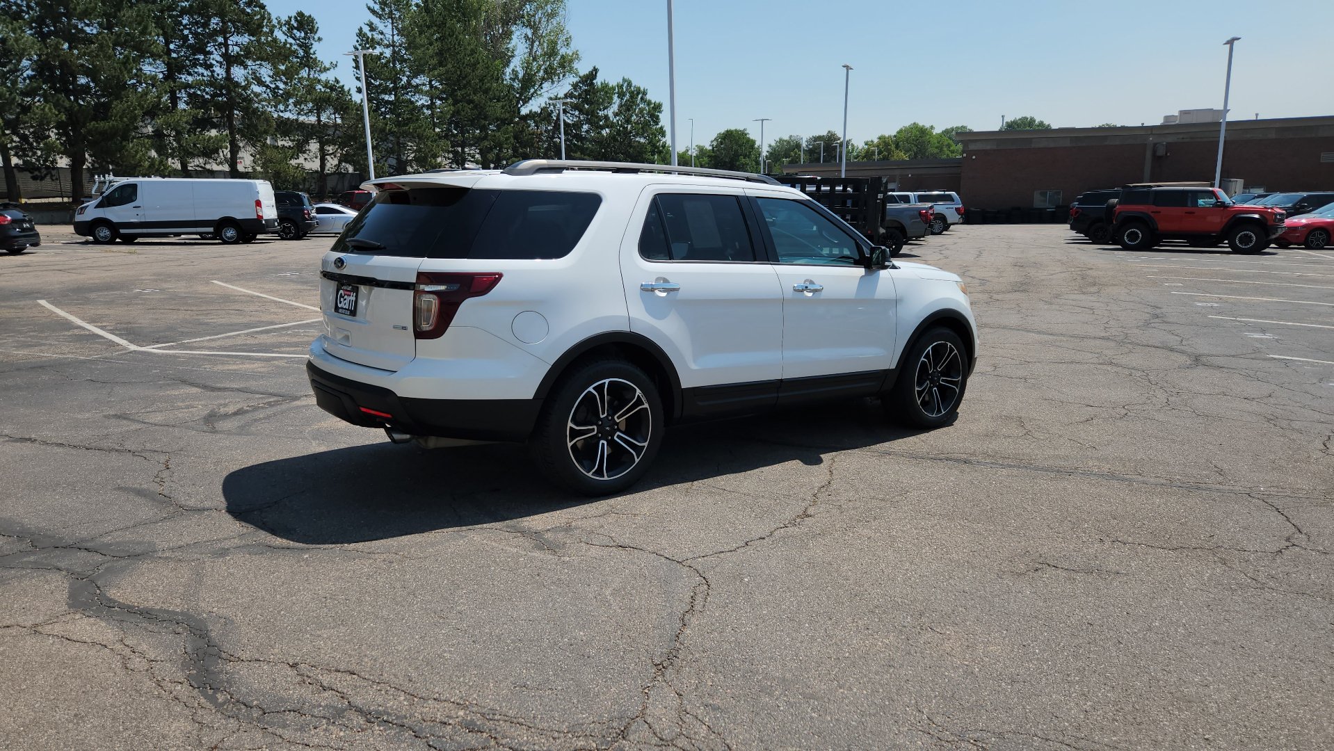 Used 2014 Ford Explorer Sport w/ Equipment Group 401A AWD/4WD image 8