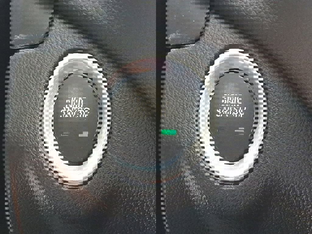 Used 2023 Chevrolet Equinox LT image 24