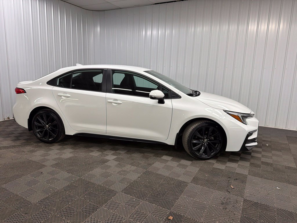 Used 2024 Toyota Corolla SE