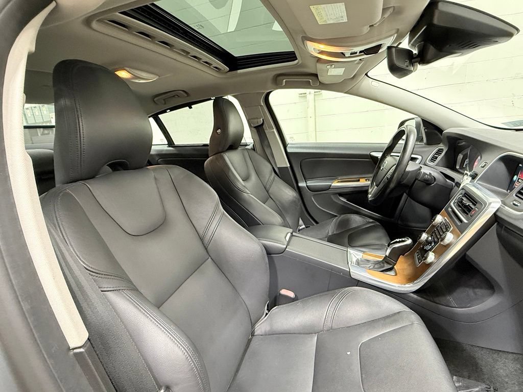Used 2016 Volvo S60 T5 Premier w/ Climate Package AWD/4WD image 33