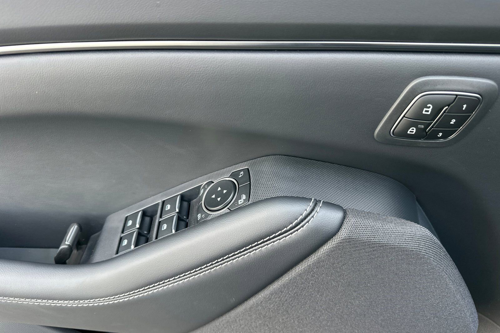 New 2026 Ford Mustang Mach-E Select w/ Comfort Package image 10