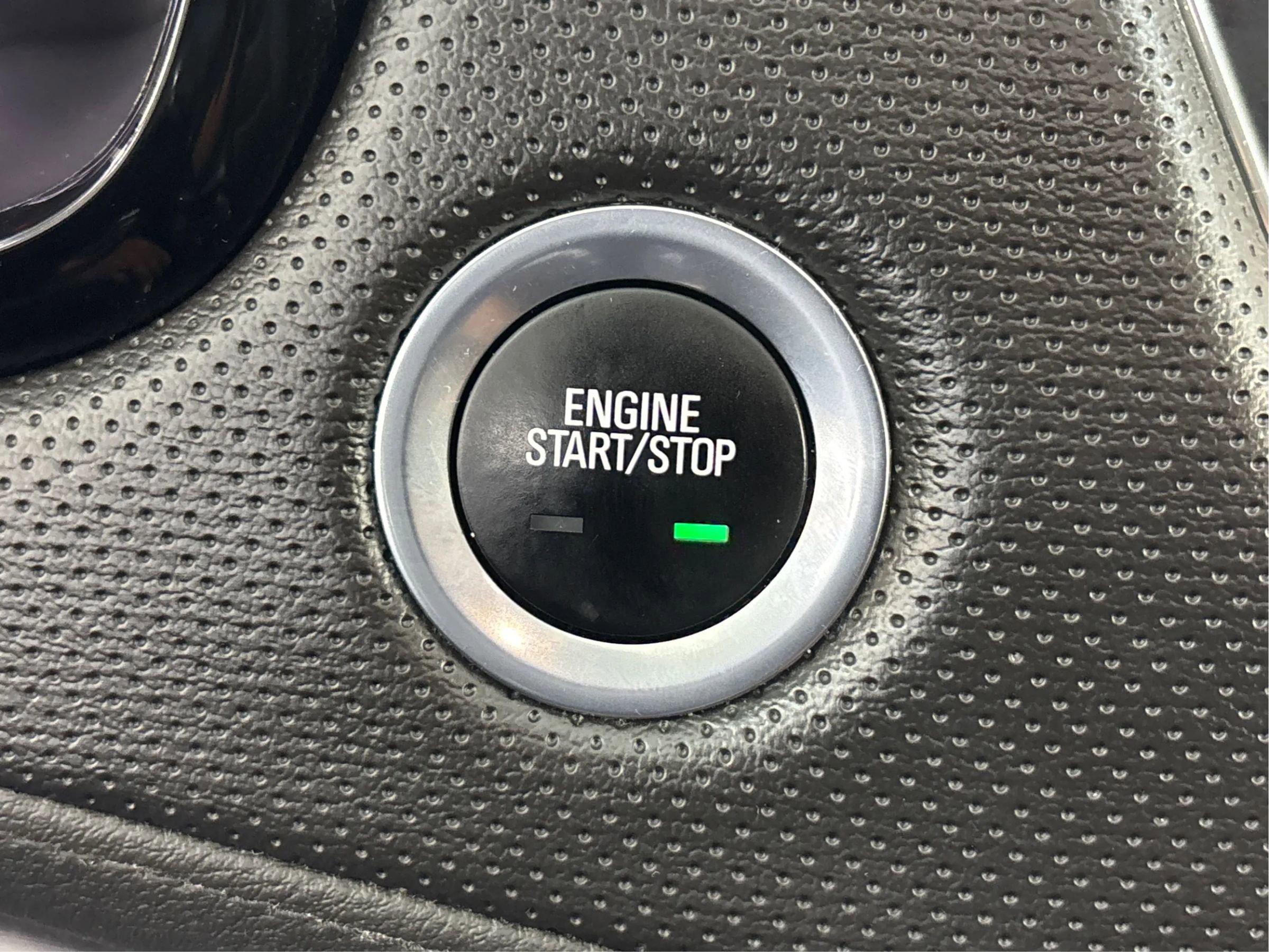 Used 2017 Cadillac XT5 Premium Luxury image 40