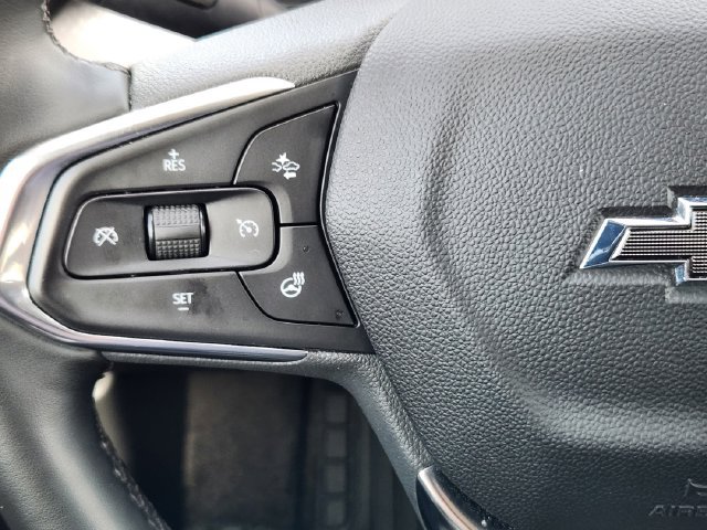 Used 2025 Chevrolet Trax ACTIV w/ Sunroof Package FWD image 34