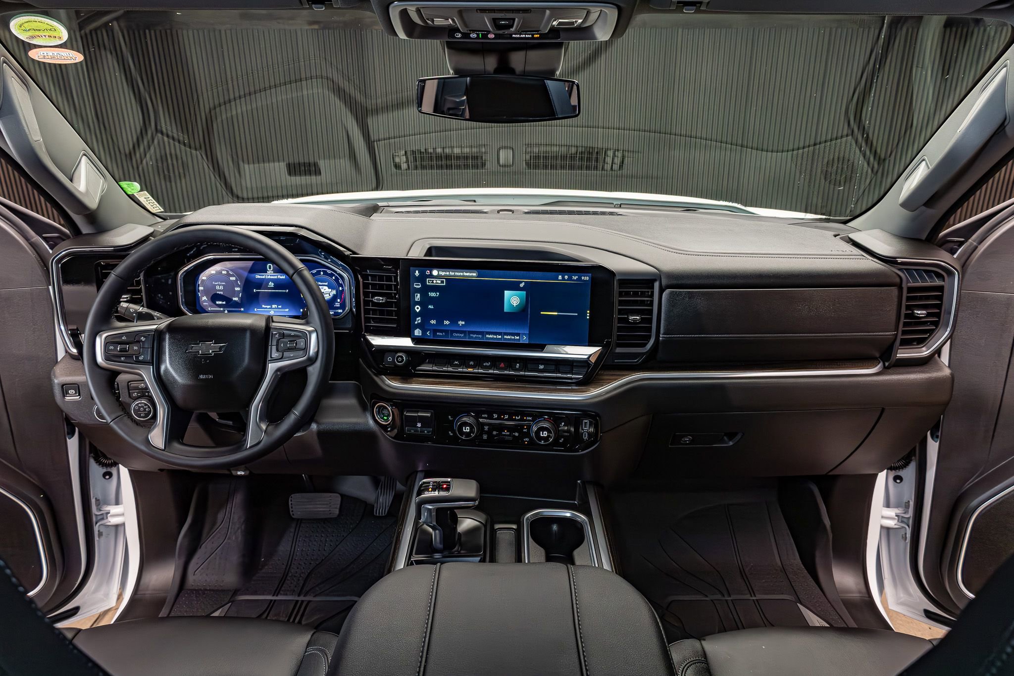 Used 2026 Chevrolet Silverado 1500 RST w/ Convenience Package II image 19