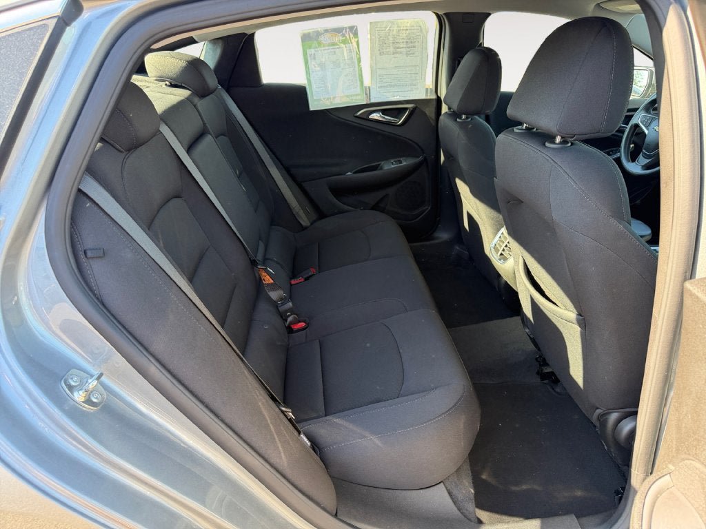Used 2024 Chevrolet Malibu LT FWD image 24