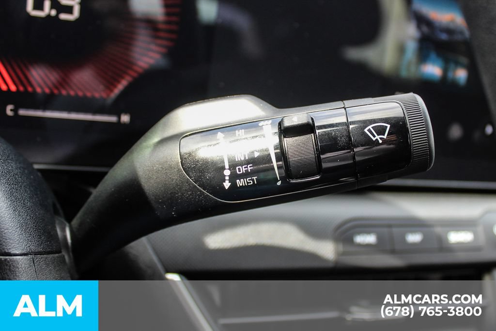 Used 2025 Kia K4 FWD image 29
