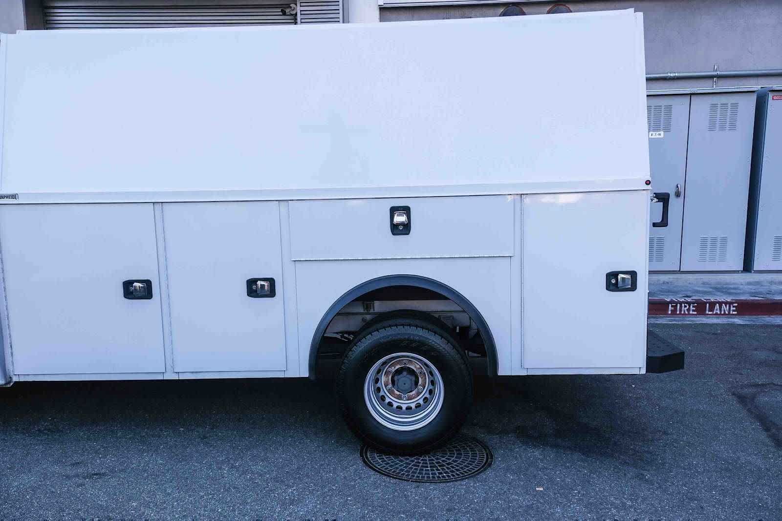 Used 2023 Mercedes-Benz Sprinter 3500 w/ Acoustic Package image 11