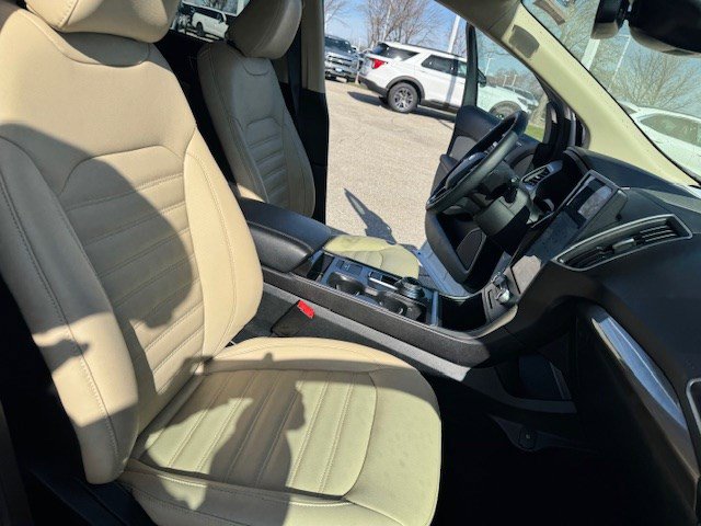 Certified 2024 Ford Edge SEL w/ Convenience Package image 34