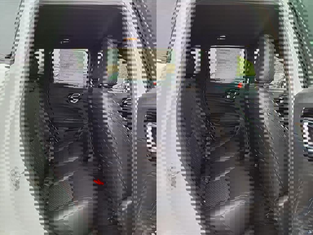 New 2026 Jeep Compass Latitude image 19