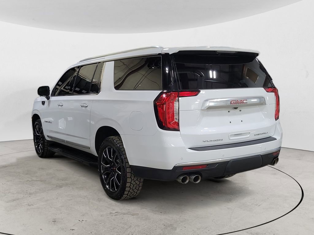 Used 2024 GMC Yukon XL Denali w/ Max Trailering Package image 3