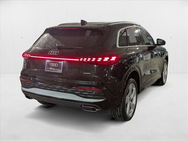 New 2025 Audi Q5 Premium Plus image 2