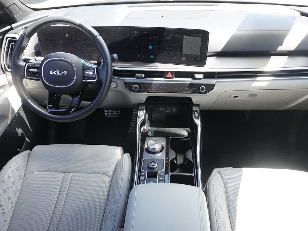 Used 2025 Kia Sorento SX Prestige AWD/4WD image 45