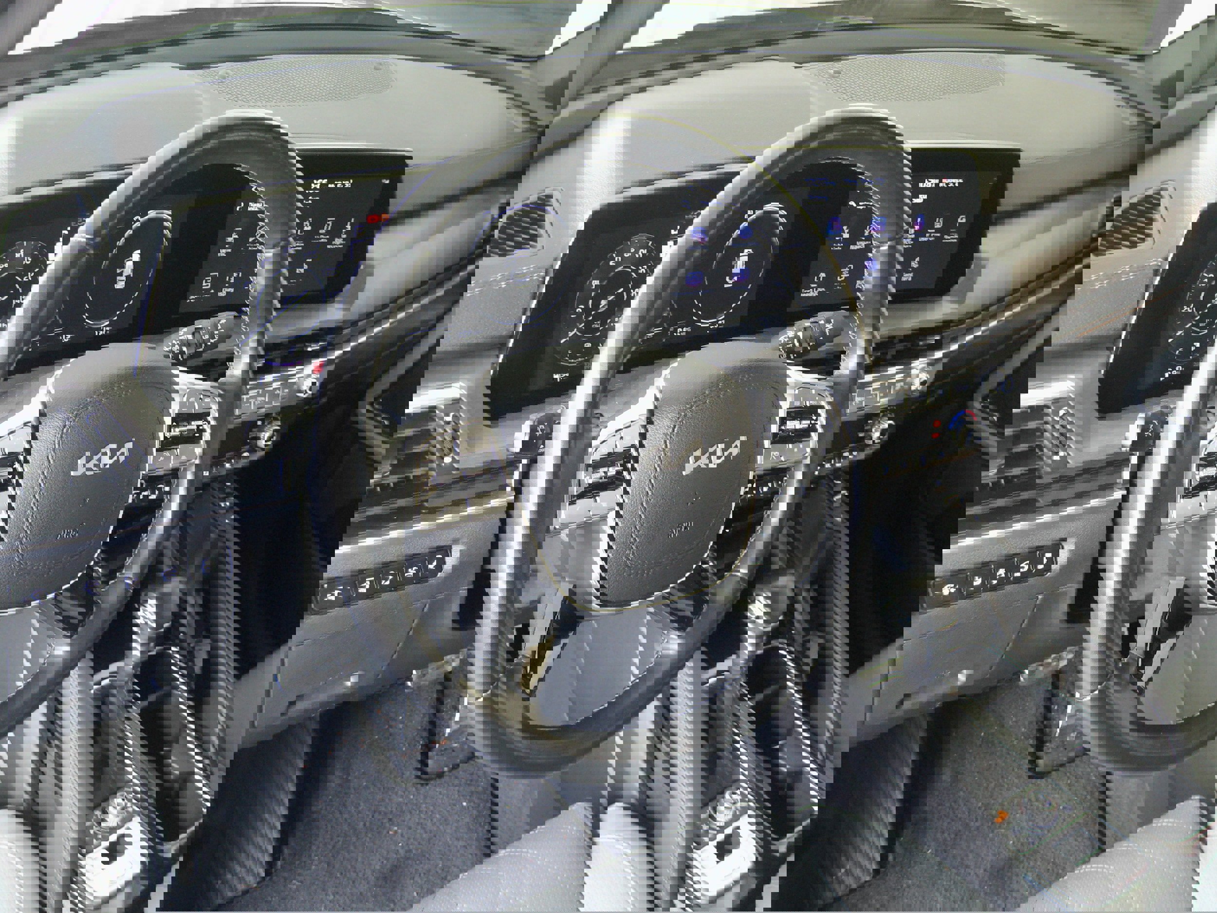 Used 2024 Kia Telluride SX X-Line image 11