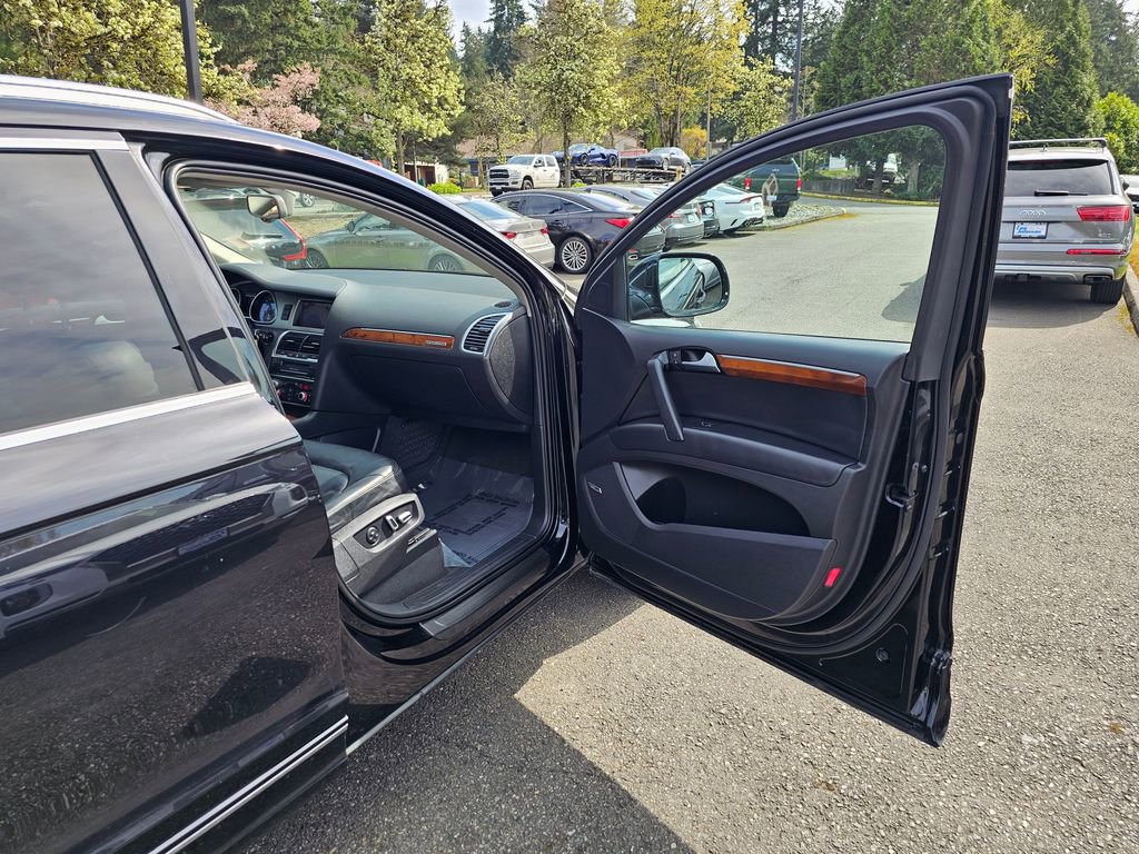 Used 2015 Audi Q7 3.0T Premium Plus image 30