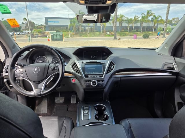Used 2018 Acura MDX FWD image 16