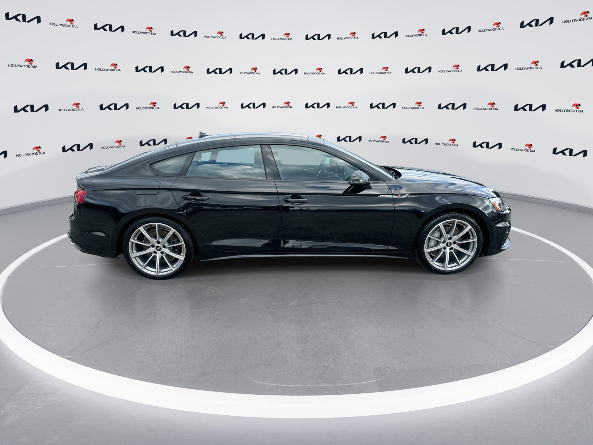 Used 2025 Audi A5 2.0T Premium Plus image 9