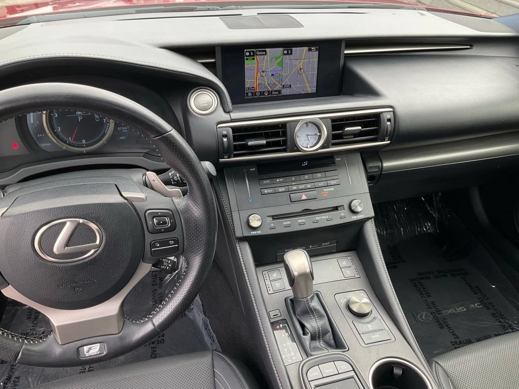 Used 2016 Lexus RC 200t RWD image 33