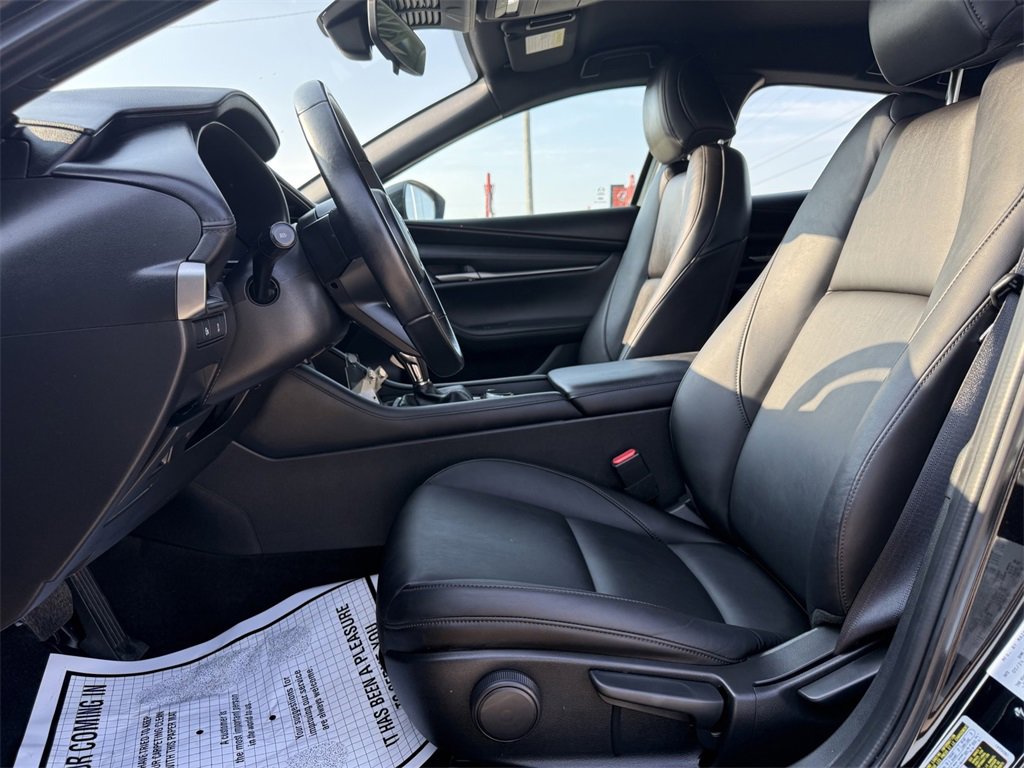 Used 2024 MAZDA MAZDA3 s image 11