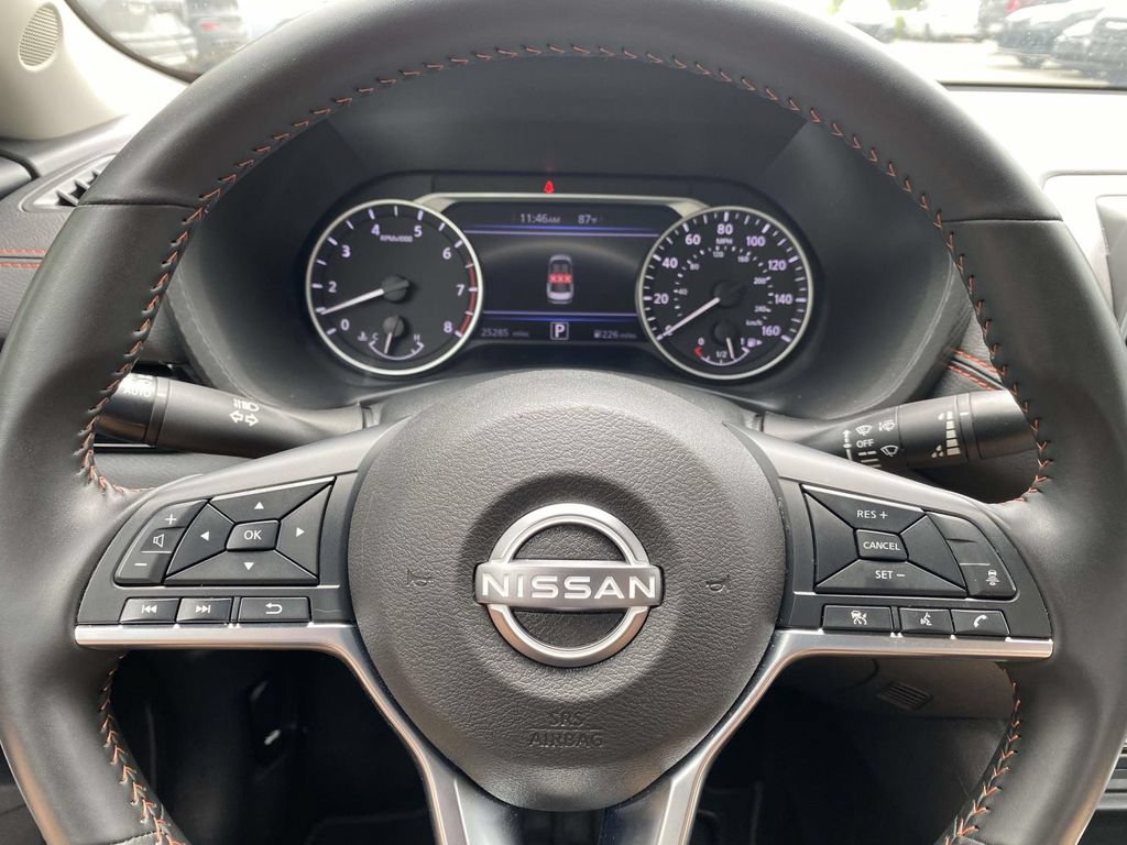 Used 2025 Nissan Sentra SR FWD image 25