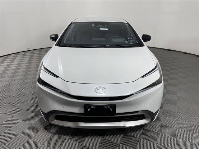 New 2026 Toyota Prius Plug-In Hybrid image 2