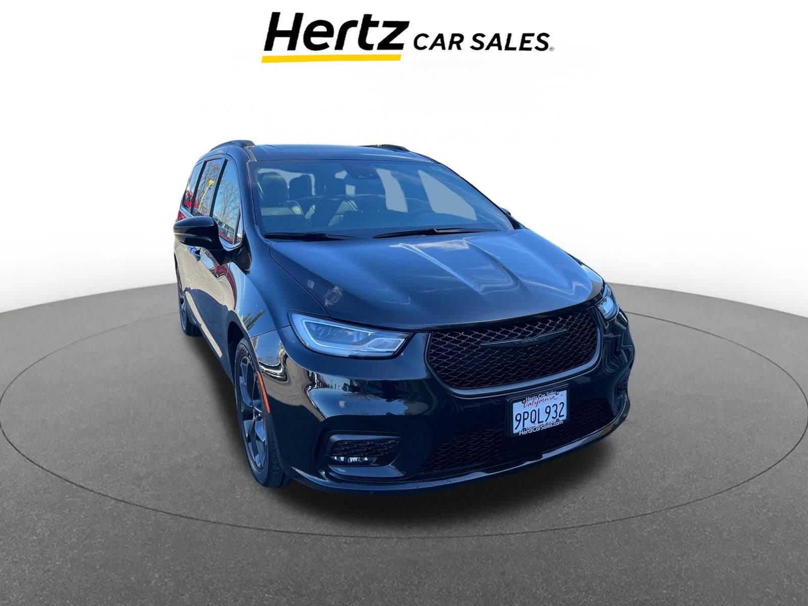 Used 2025 Chrysler Pacifica Limited image 1