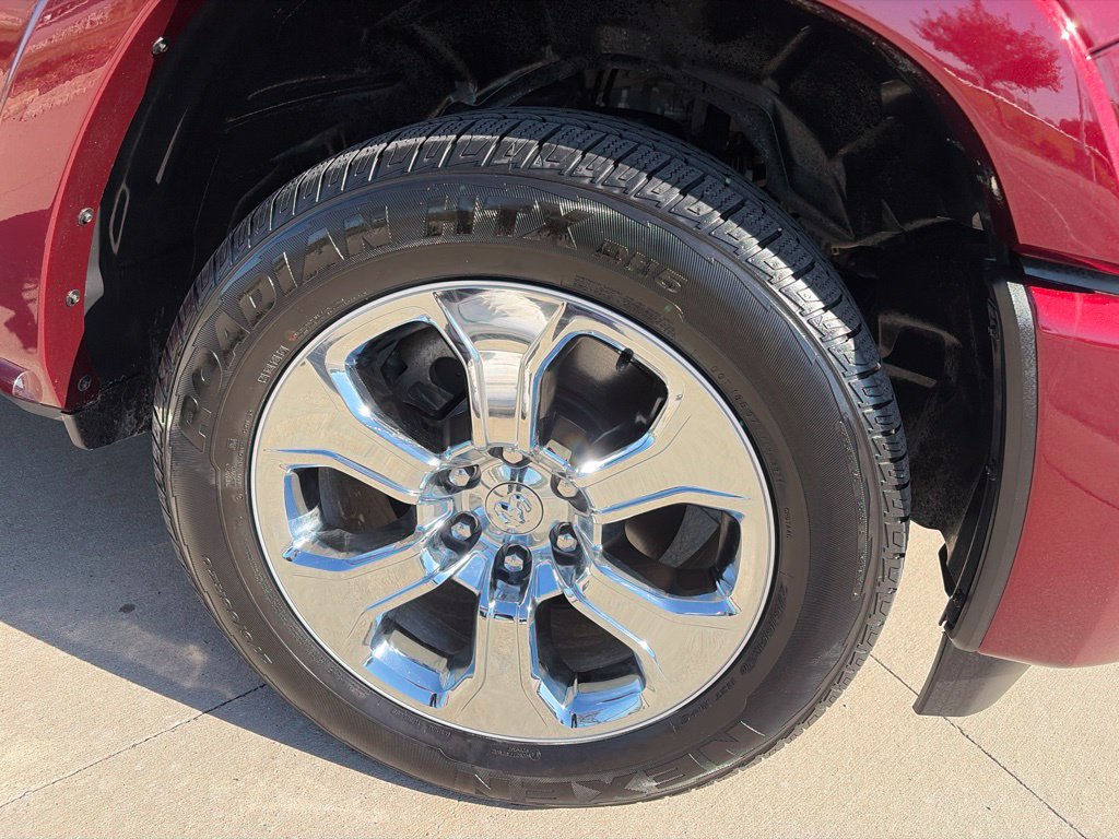 Used 2025 RAM 1500 Big Horn AWD/4WD image 17