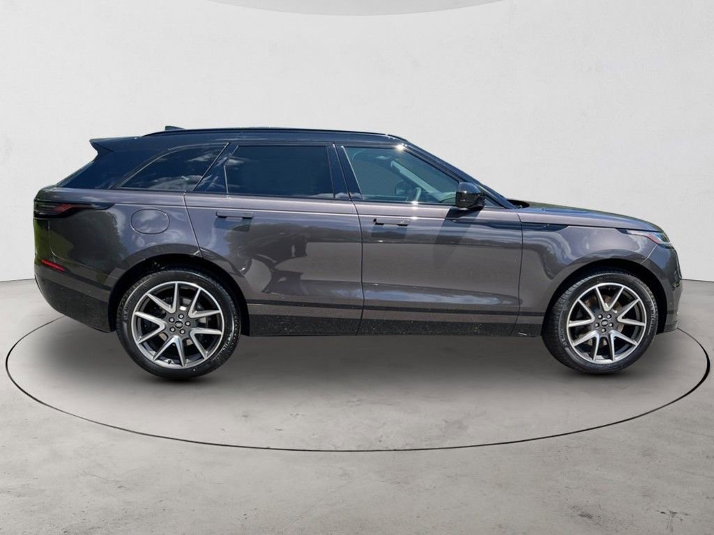 New 2026 Land Rover Range Rover Velar Dynamic SE image 6
