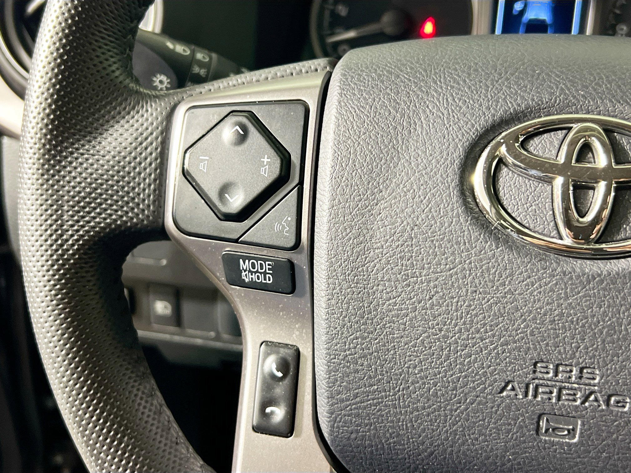 Used 2023 Toyota Tacoma SR5 image 18
