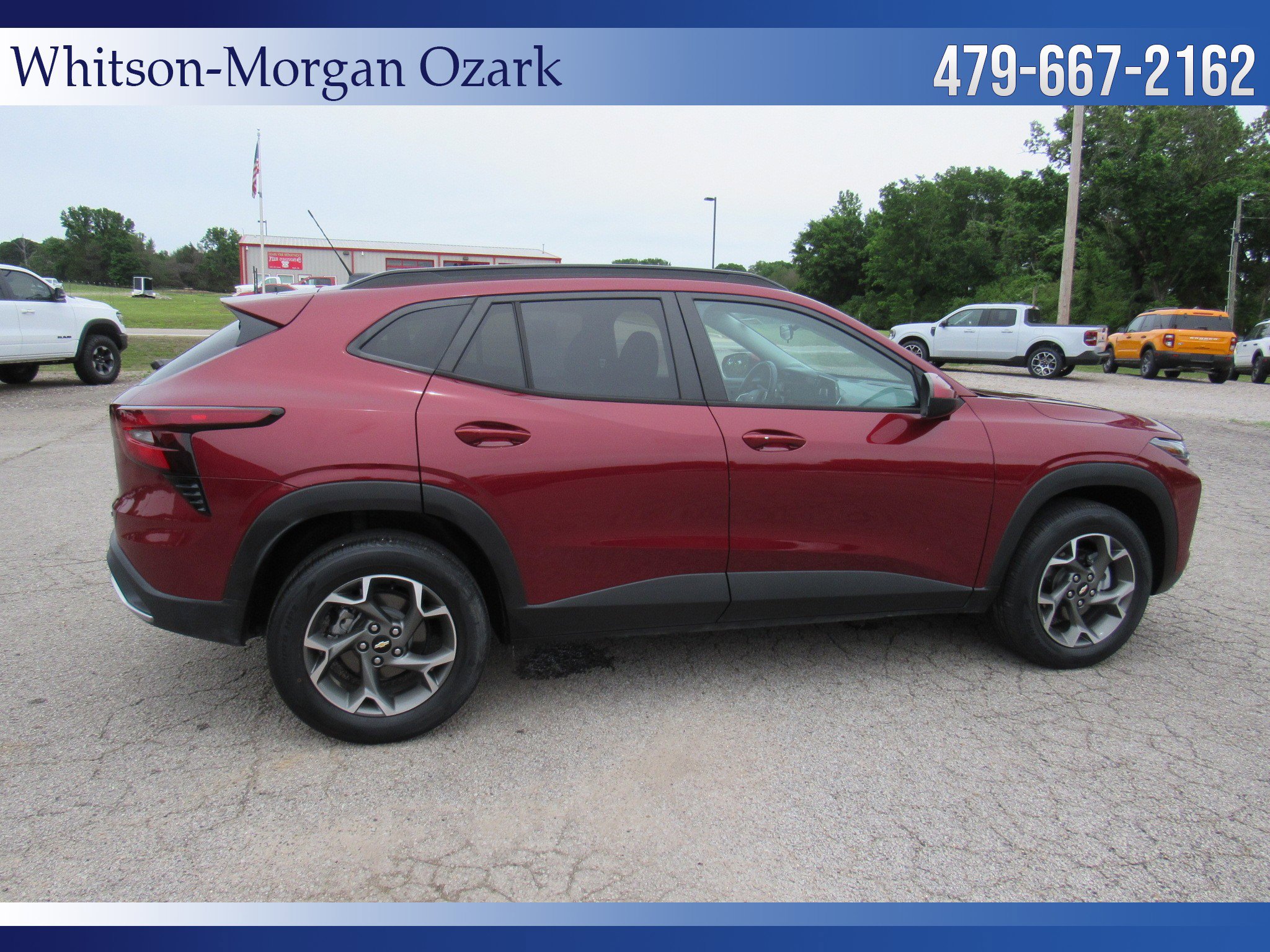 Used 2024 Chevrolet Trax LT w/ Driver Confidence Package FWD image 15