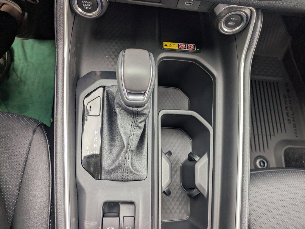 Used 2026 Toyota Grand Highlander AWD image 19