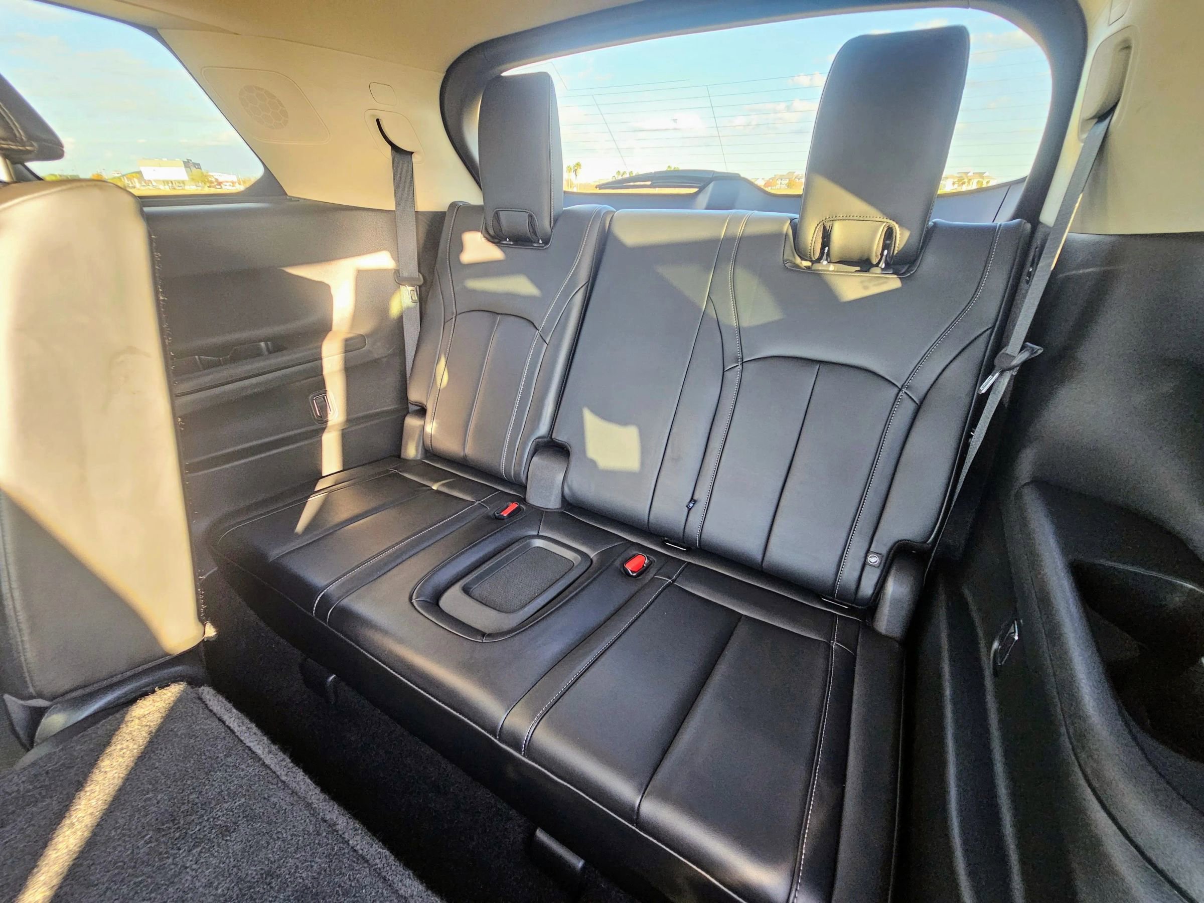 Used 2022 INFINITI QX60 Luxe w/ Cargo Package image 16