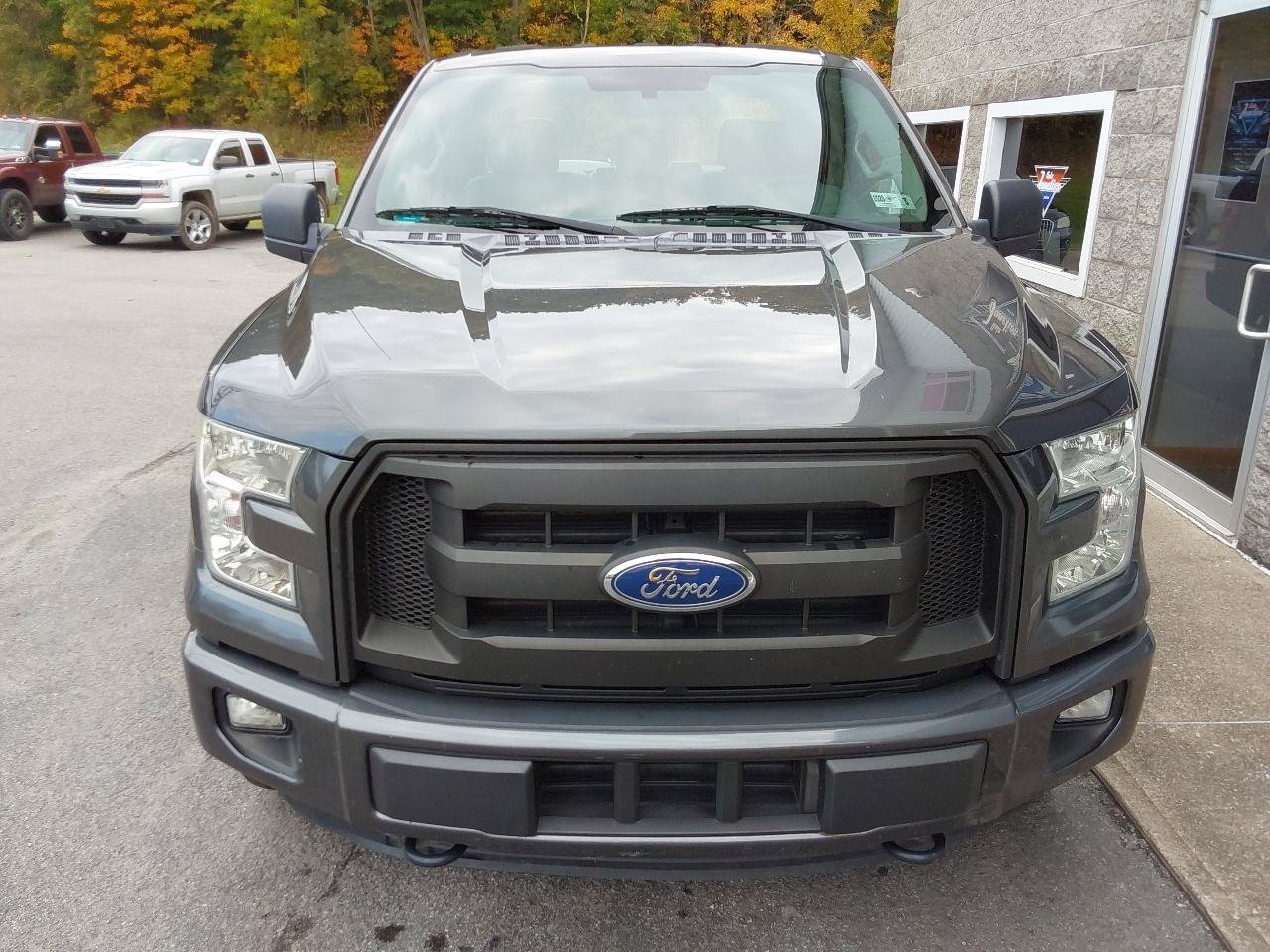 Used 2015 Ford F150 XL w/ Equipment Group 101A Mid AWD/4WD image 8