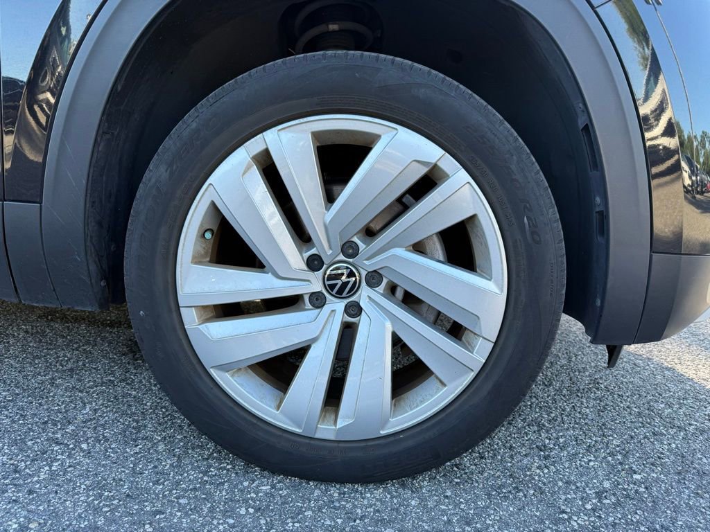 Used 2022 Volkswagen Atlas Cross Sport SE image 7