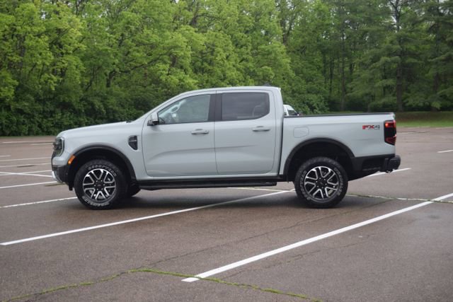 Used 2024 Ford Ranger Lariat w/ FX4 Off-Road Package AWD/4WD image 23
