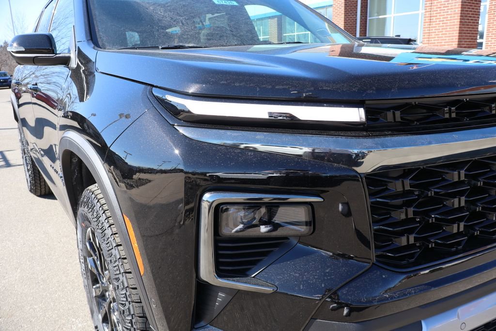 New 2026 Chevrolet Traverse Z71 w/ Enhanced Driving Package image 4