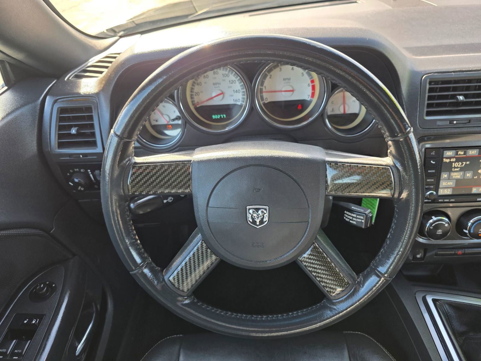 Used 2010 Dodge Challenger R/T image 15