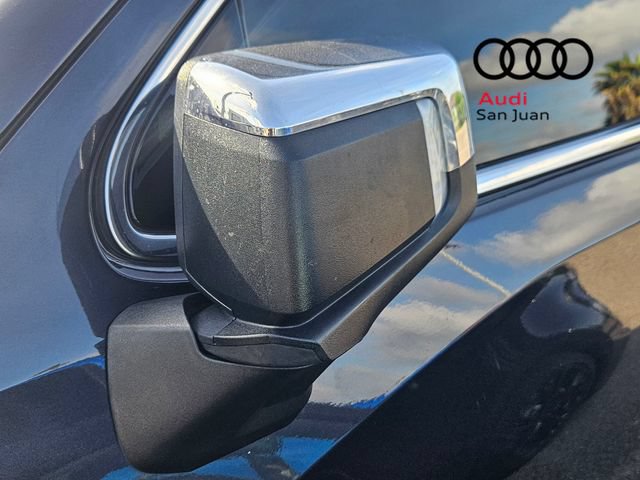 Used 2023 GMC Sierra 1500 Denali Ultimate AWD/4WD image 9