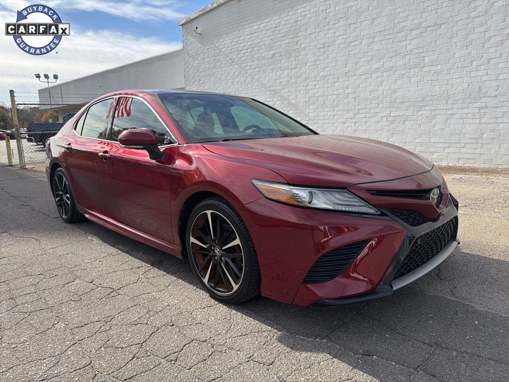 Used 2018 Toyota Camry XSE image 8