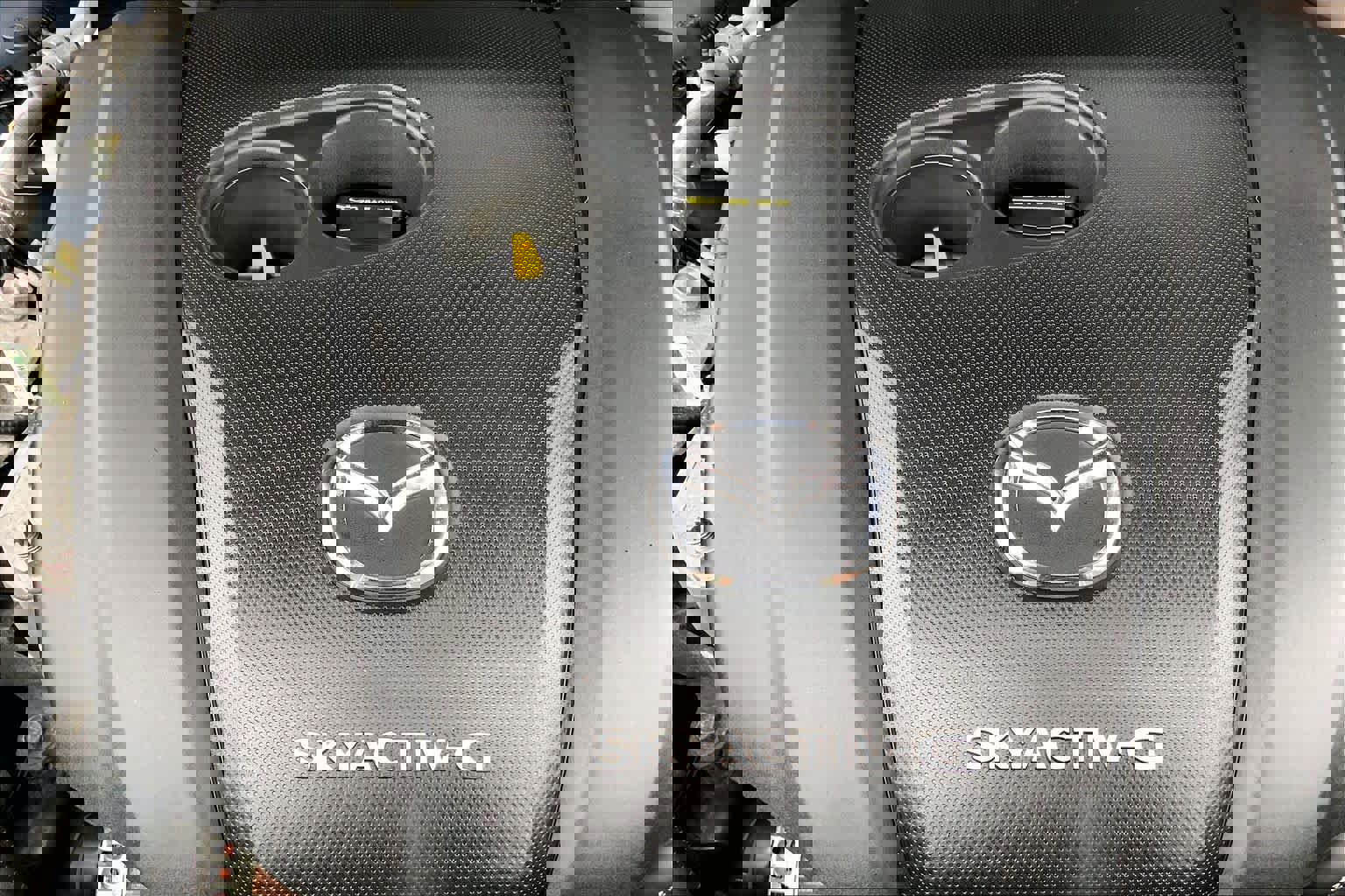 Certified 2023 MAZDA CX-5 Carbon Edition image 31